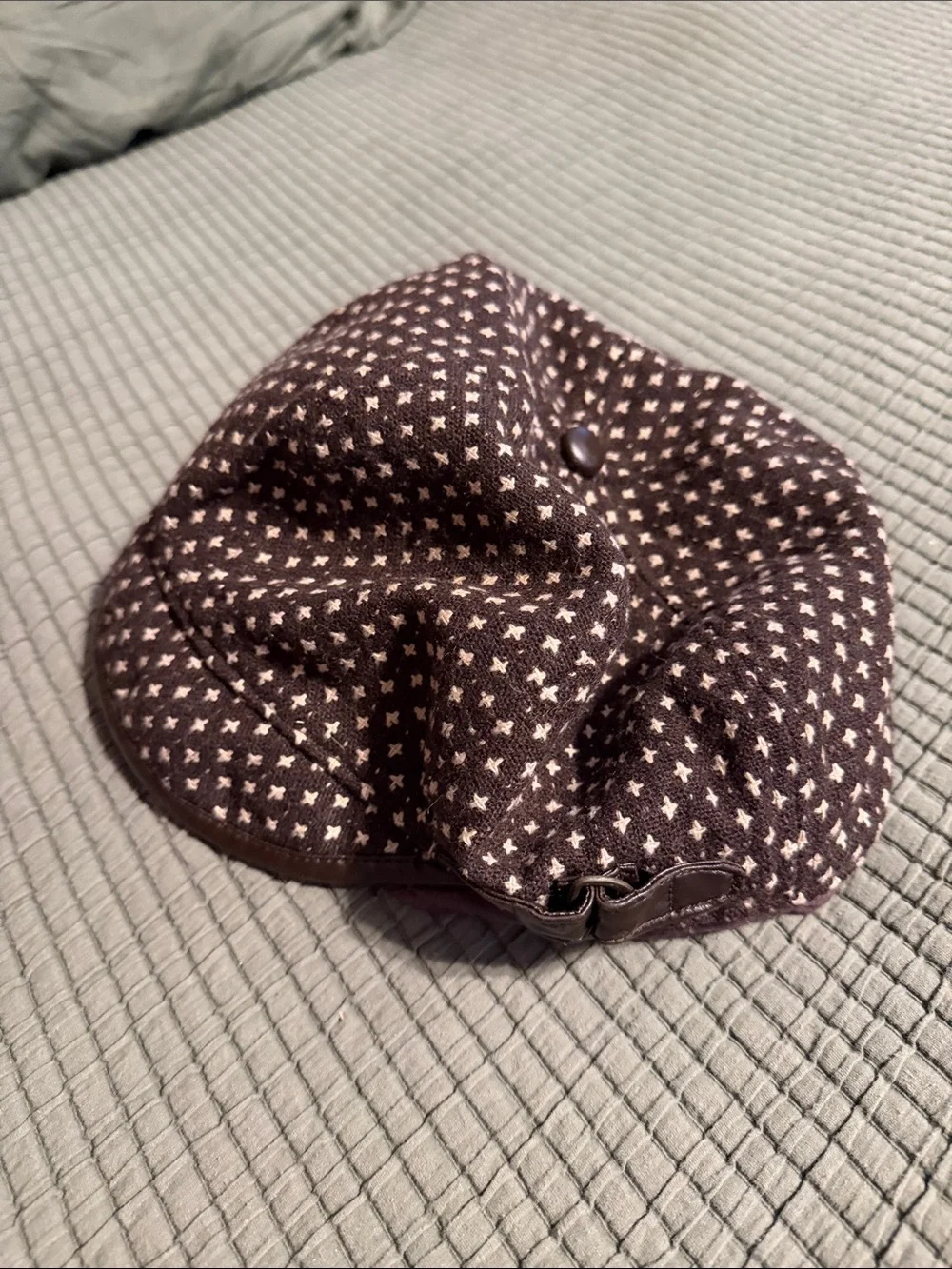 Women’s  Brown Patterned Newsboy Cap